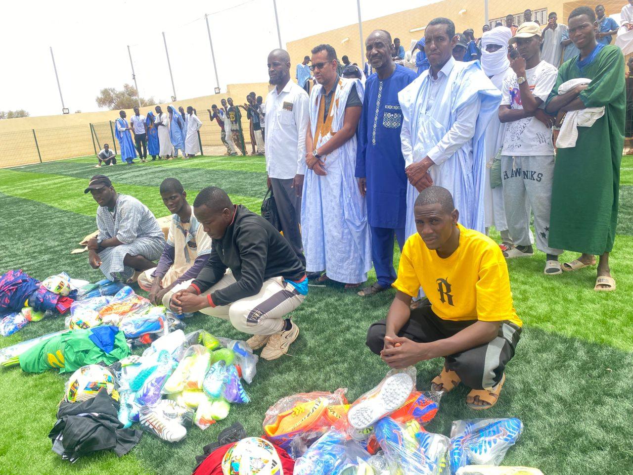 le Hakem de la Moughata ,  le Maire central de Mâle et le président de la ligue régionale  continuent de superviser les activités sportives. Reportage- en image)